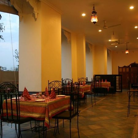 Pratap Palace Chittorgarh Ngoại thất bức ảnh